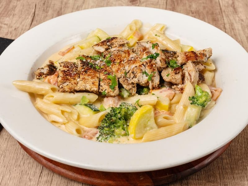 Blackened Chicken Primavera
