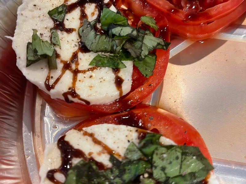 Fresh Tomato & Mozzarella